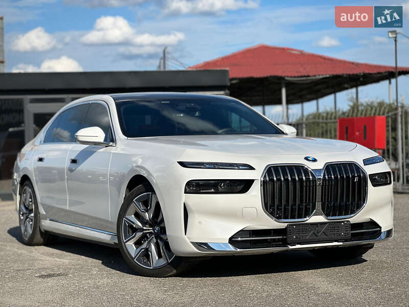 BMW i7 2022