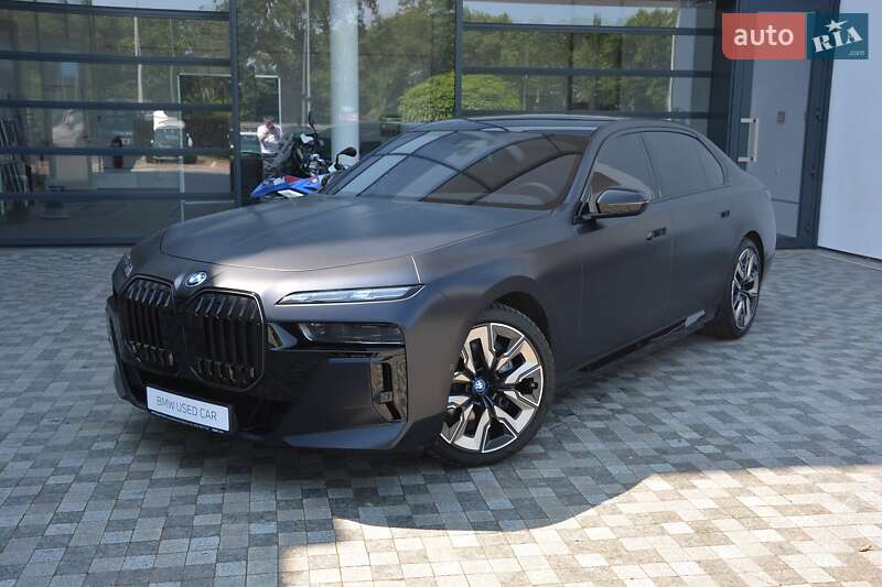 BMW i7 2022
