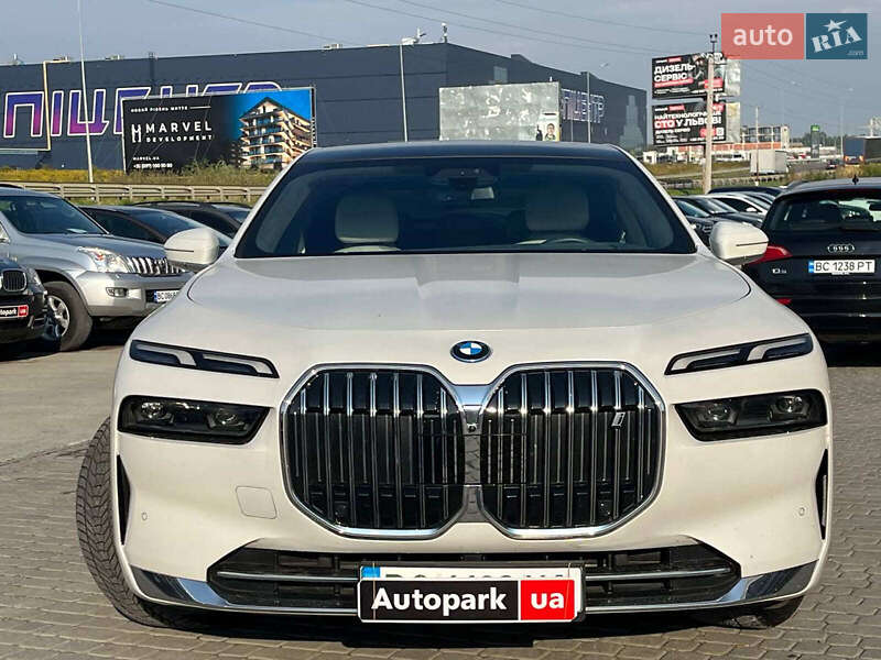 Седан BMW i7 2023 в Львове фото 2 Седан BMW i7 2023 в Львове
