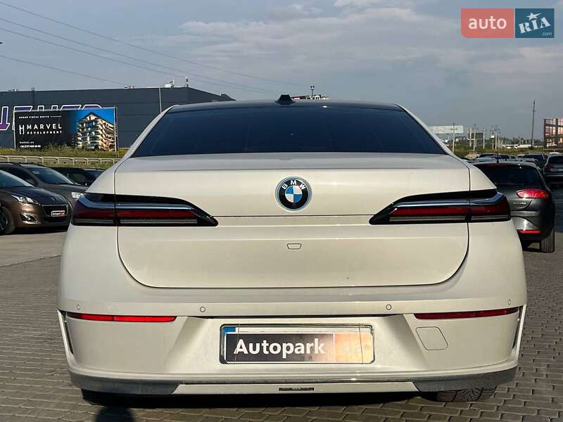 Седан BMW i7 2023 в Львове фото 19 Седан BMW i7 2023 в Львове