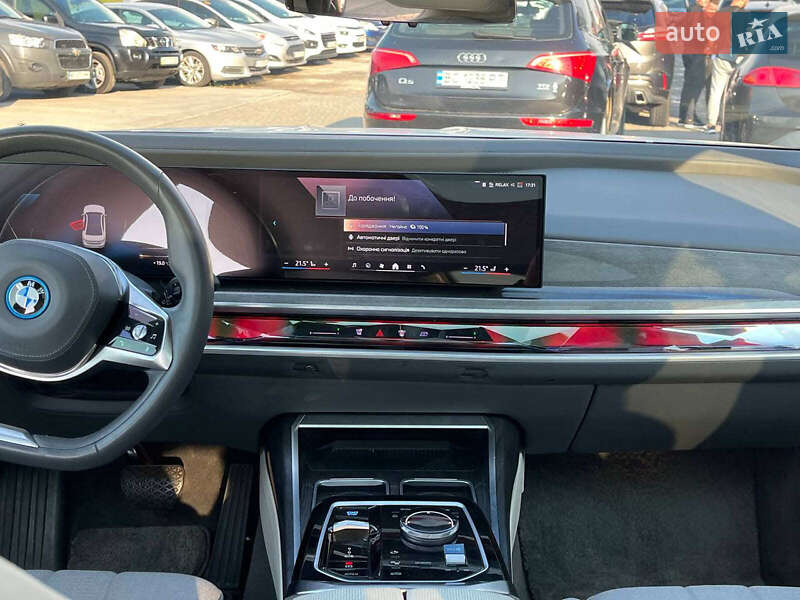 Седан BMW i7 2023 в Львове фото 35 Седан BMW i7 2023 в Львове