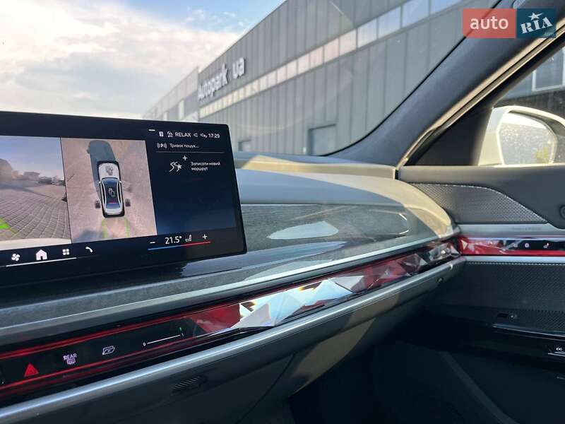 Седан BMW i7 2023 в Львове фото 47 Седан BMW i7 2023 в Львове