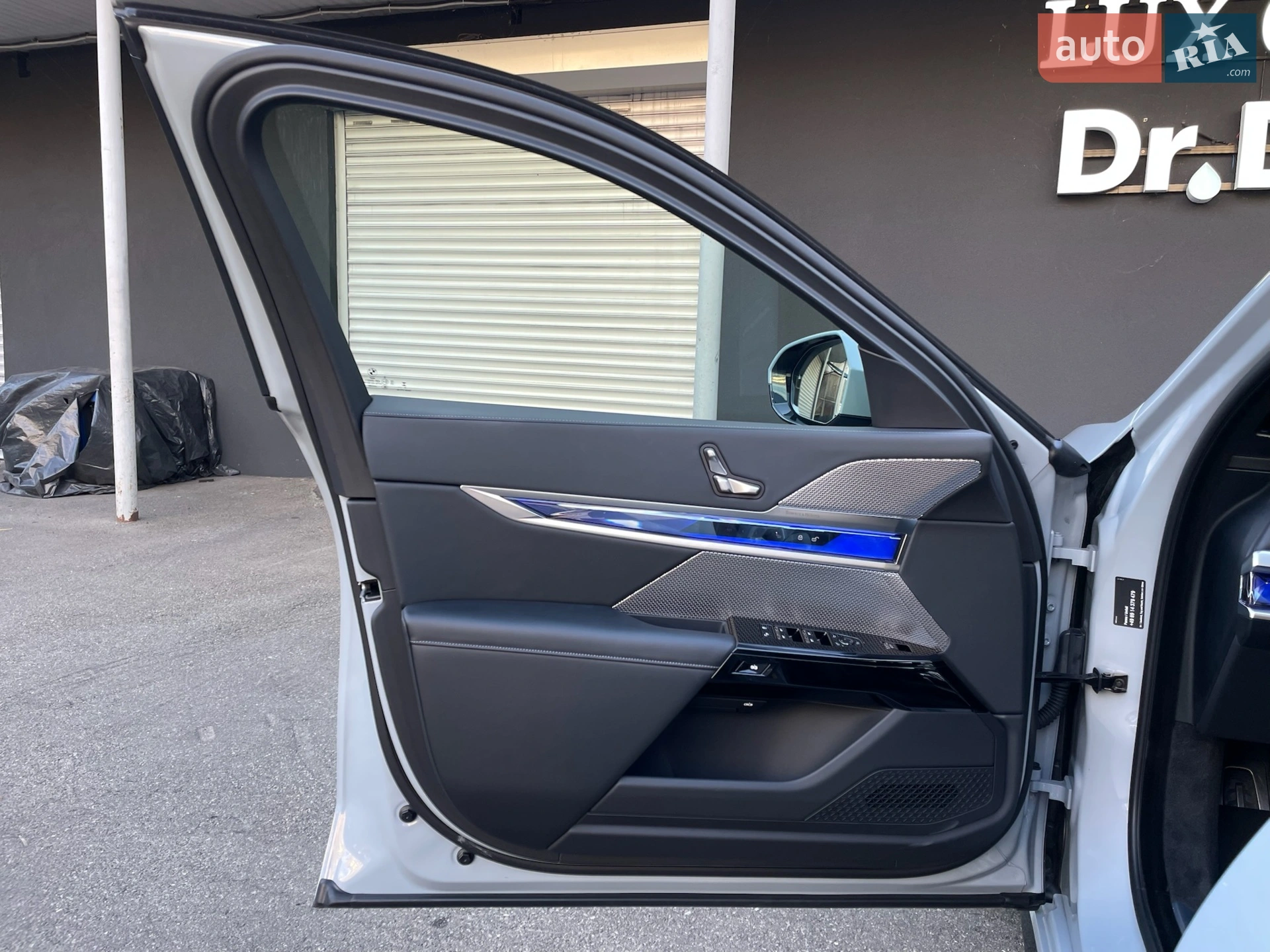 2023 BMW i7 - мініатюра 59