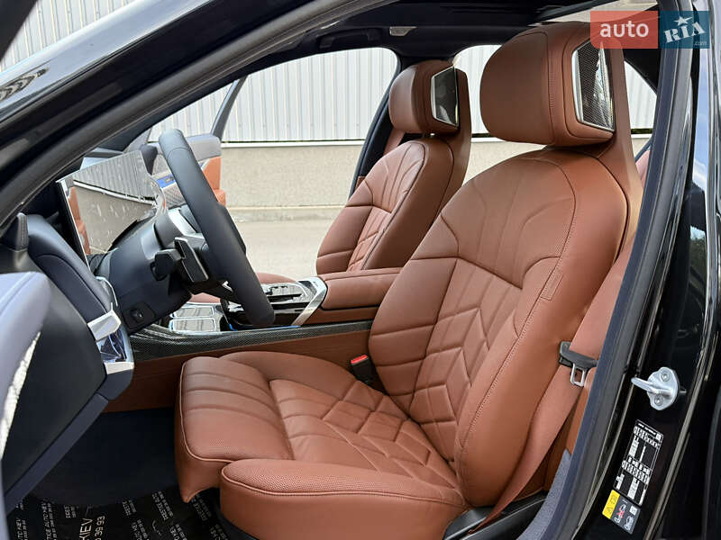 Седан BMW i7 2025 в Киеве фото 47 Седан BMW i7 2025 в Киеве