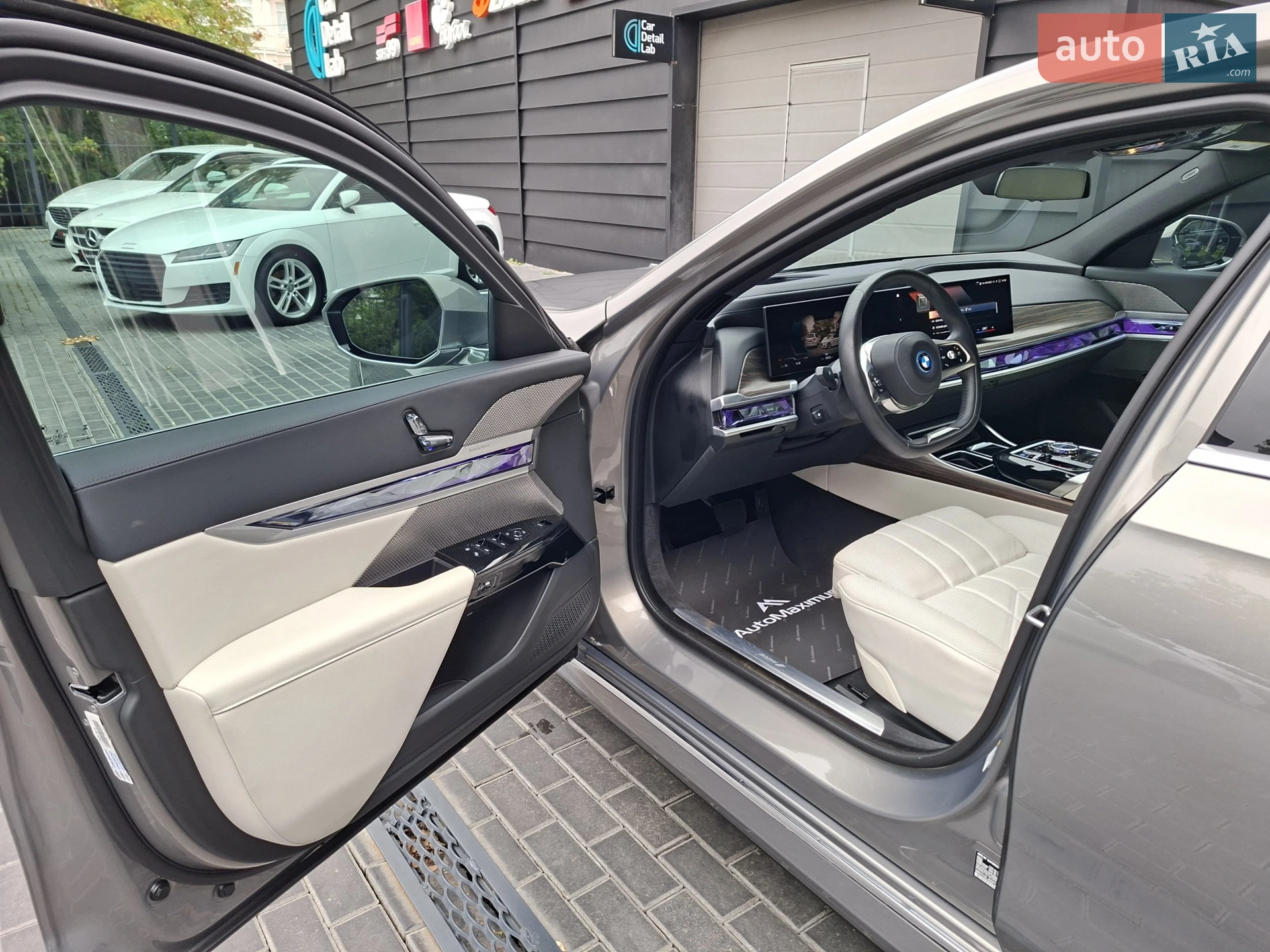 2023 BMW i7 - мініатюра 9