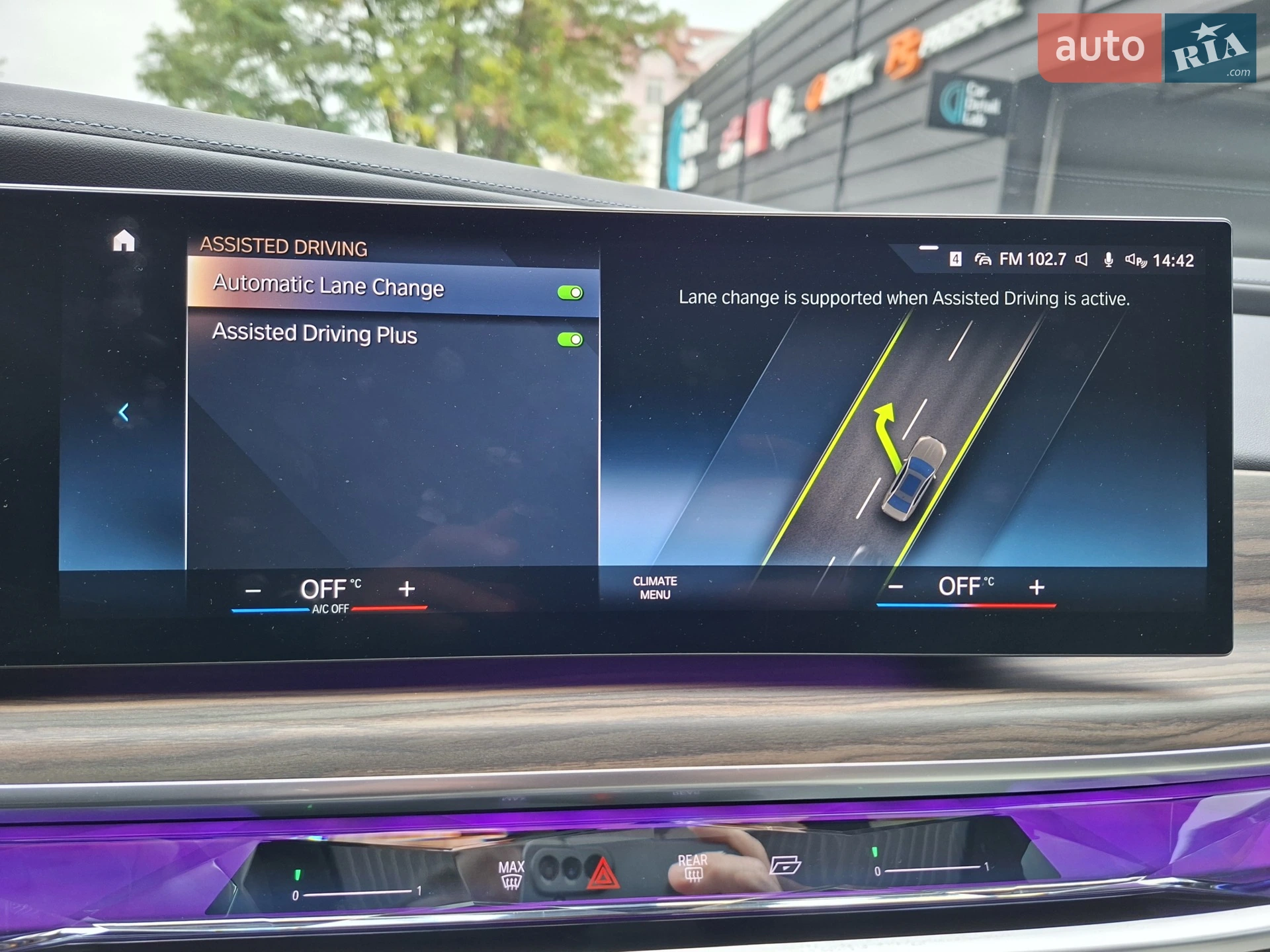 2023 BMW i7 - мініатюра 19