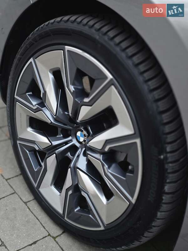 Седан BMW i7 2022 в Ивано-Франковске фото 14 Седан BMW i7 2022 в Ивано-Франковске