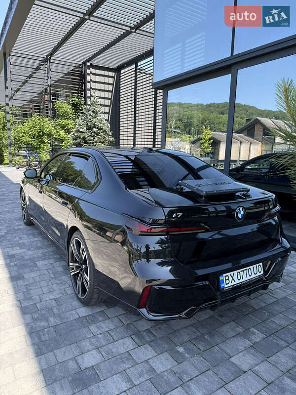 Седан BMW i7 2022 в Хмельницком фото 2 Седан BMW i7 2022 в Хмельницком