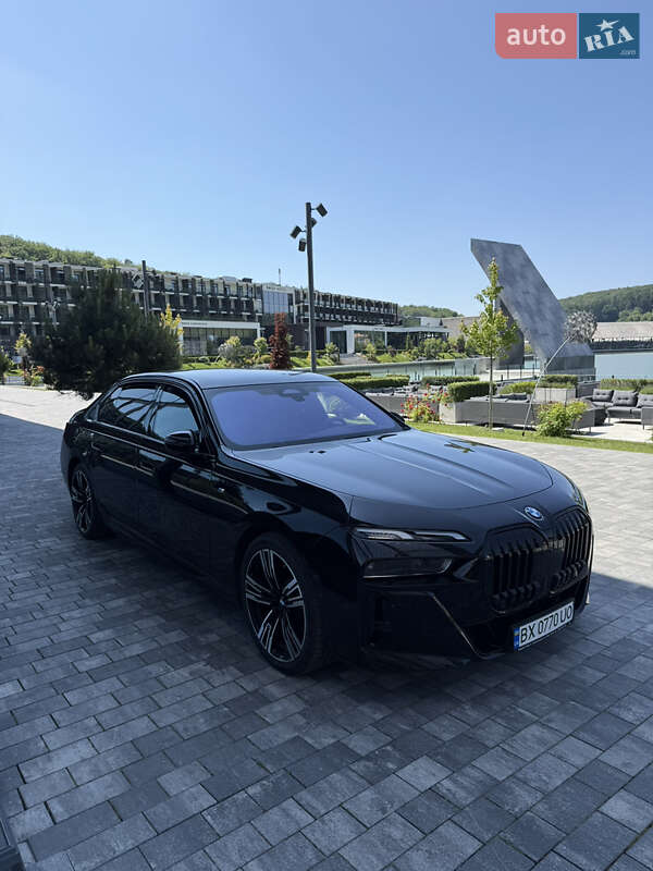 Седан BMW i7 2022 в Хмельницком фото 9 Седан BMW i7 2022 в Хмельницком