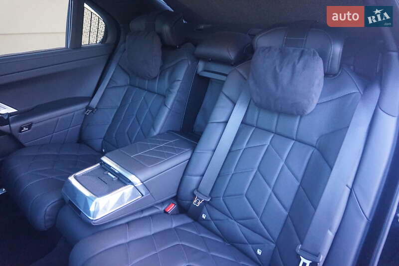 Седан BMW i7 2024 в Самборе фото 52 Седан BMW i7 2024 в Самборе