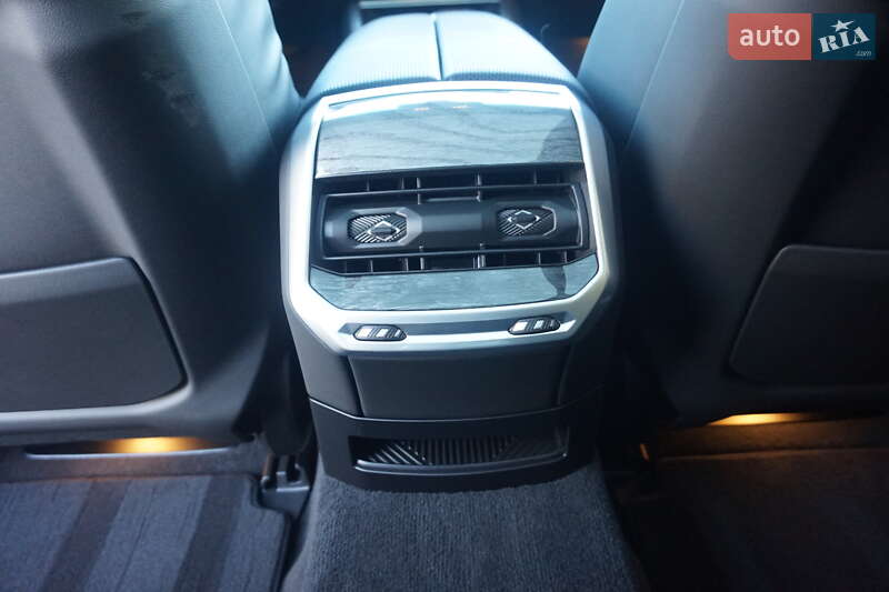 Седан BMW i7 2024 в Самборе фото 54 Седан BMW i7 2024 в Самборе