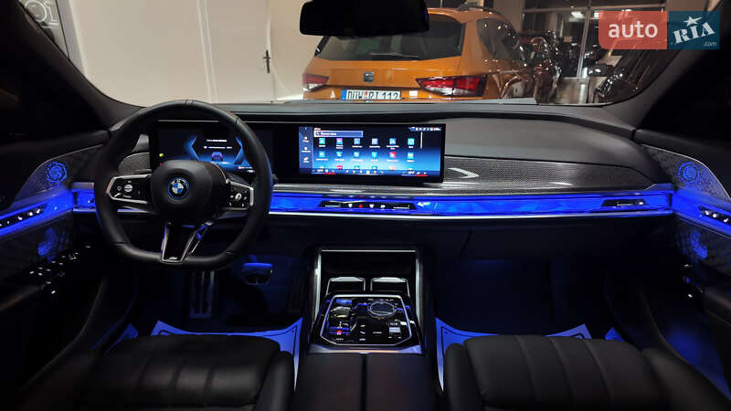 Седан BMW i7 2022 в Львове фото 34 Седан BMW i7 2022 в Львове