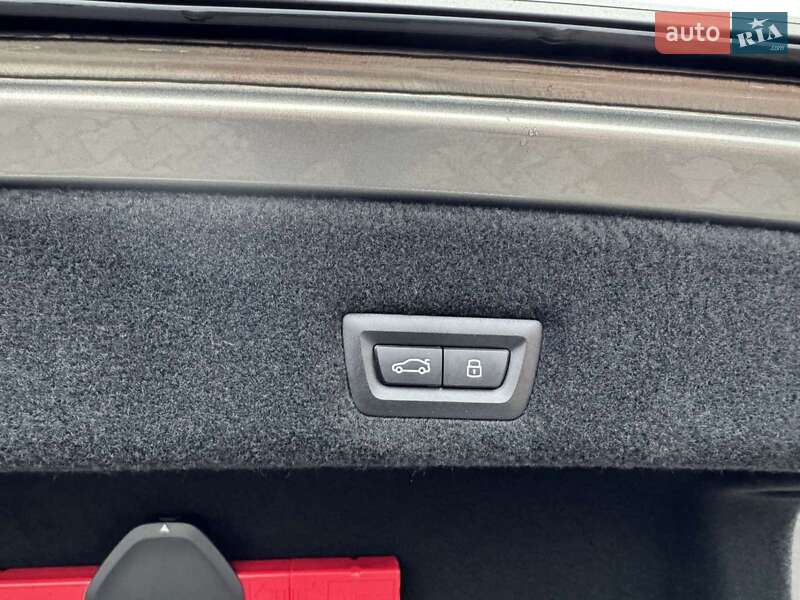 Седан BMW i7 2024 в Хмельницком