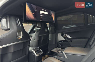 Седан BMW i7 2023 в Вінниці