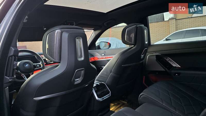 Седан BMW i7 2023 в Владимире фото 24 Седан BMW i7 2023 в Владимире