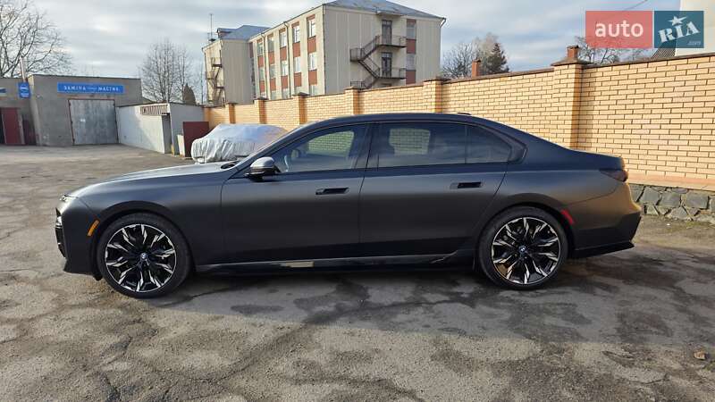 Седан BMW i7 2023 в Владимире фото 45 Седан BMW i7 2023 в Владимире