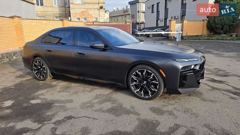 Седан BMW i7 2023 в Владимире фото 56 Седан BMW i7 2023 в Владимире