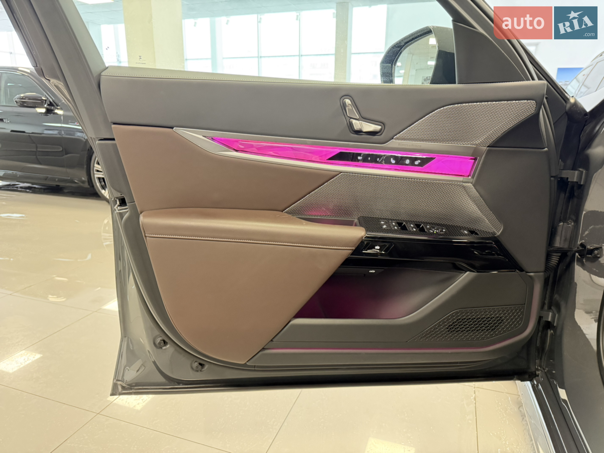 2024 BMW i7 - мініатюра 9