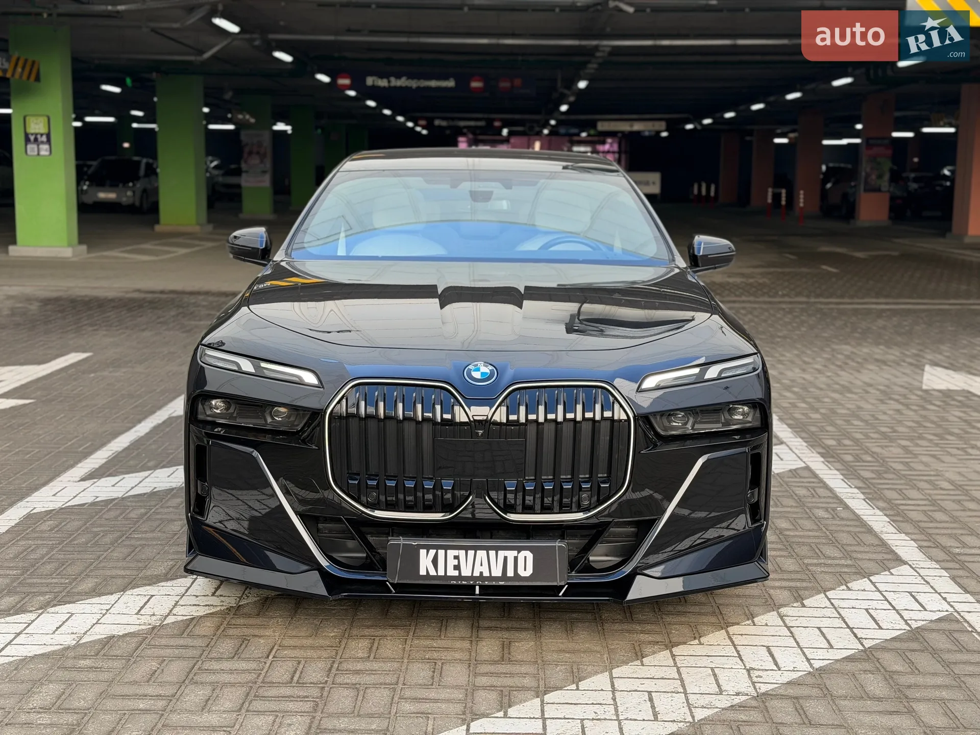 2023 BMW i7 - мініатюра 2