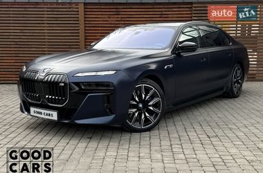 Седан BMW i7 2023 в Одесі