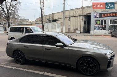 Седан BMW i7 2022 в Одесі