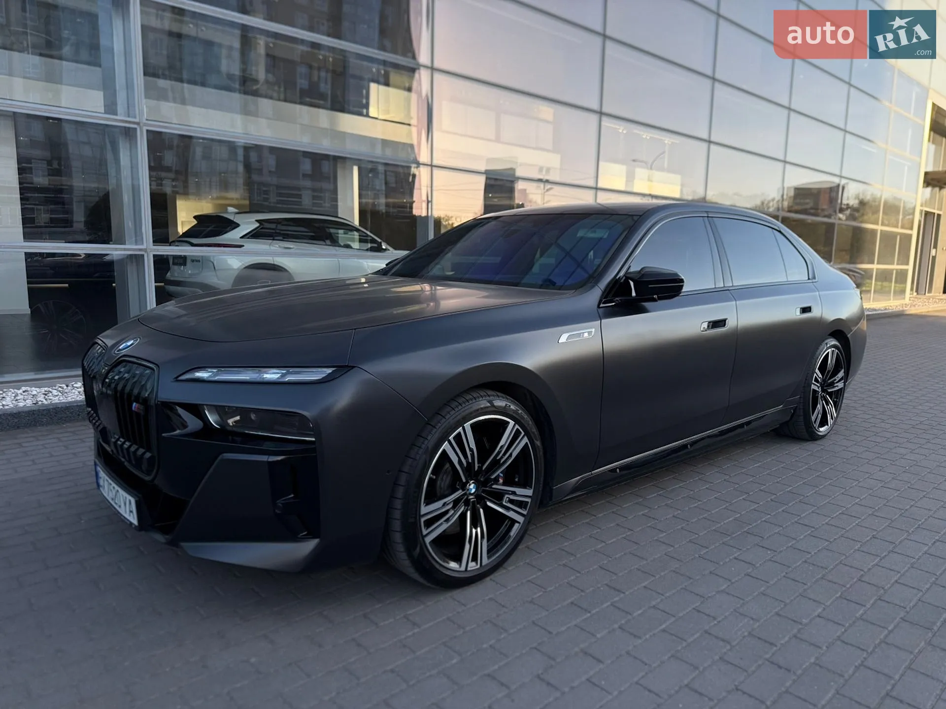 2023 BMW i7 - мініатюра 12