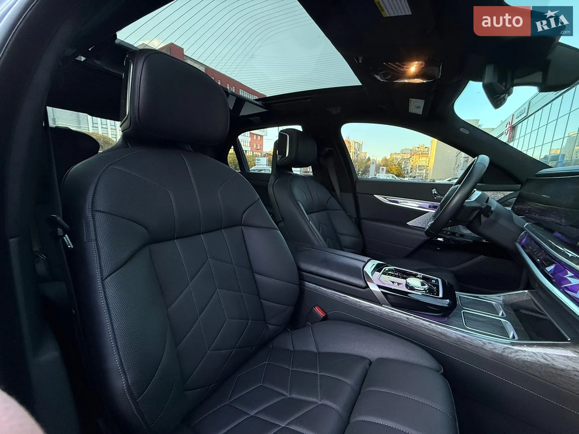 2023 BMW i7 - мініатюра 49