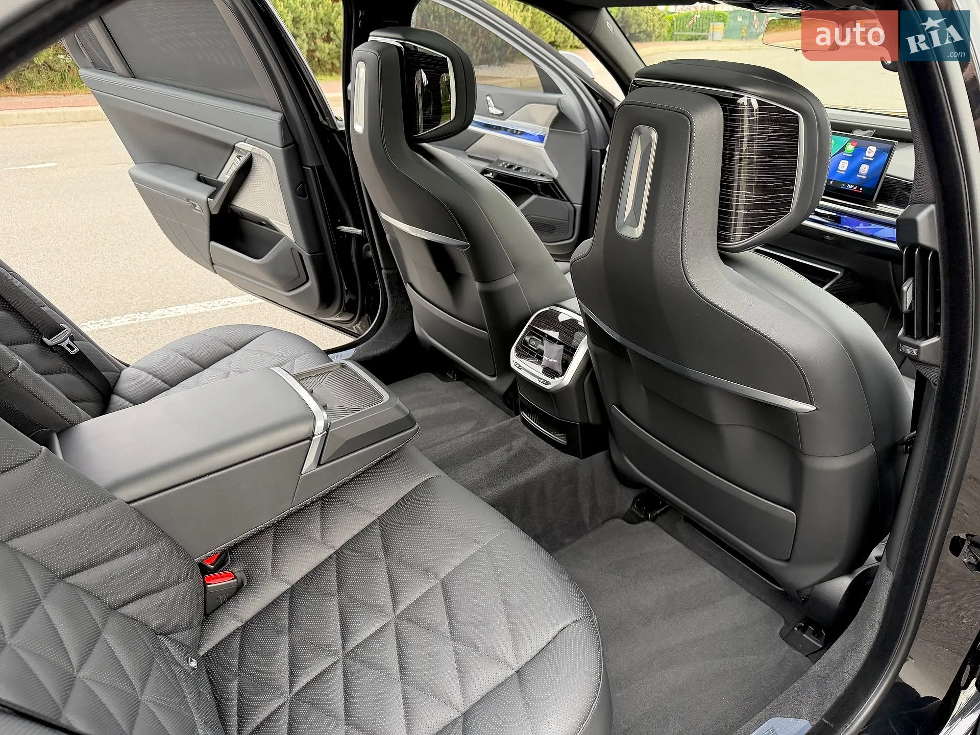 2023 BMW i7 - мініатюра 56