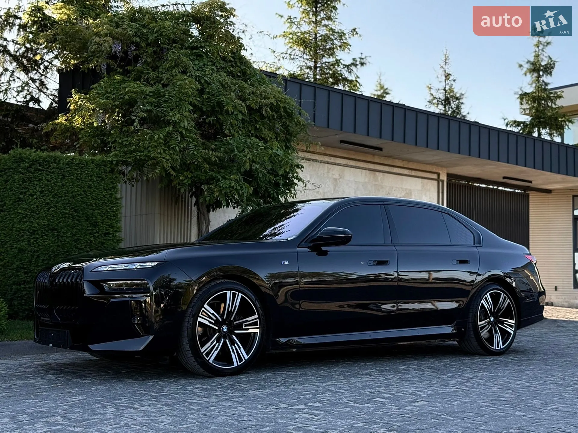 2023 BMW i7 - мініатюра 9