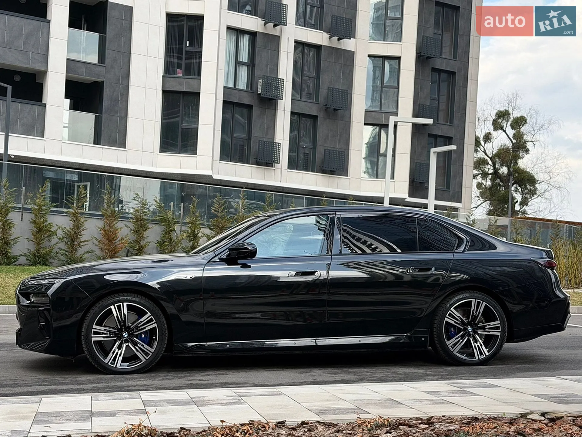 2023 BMW i7 - мініатюра 26