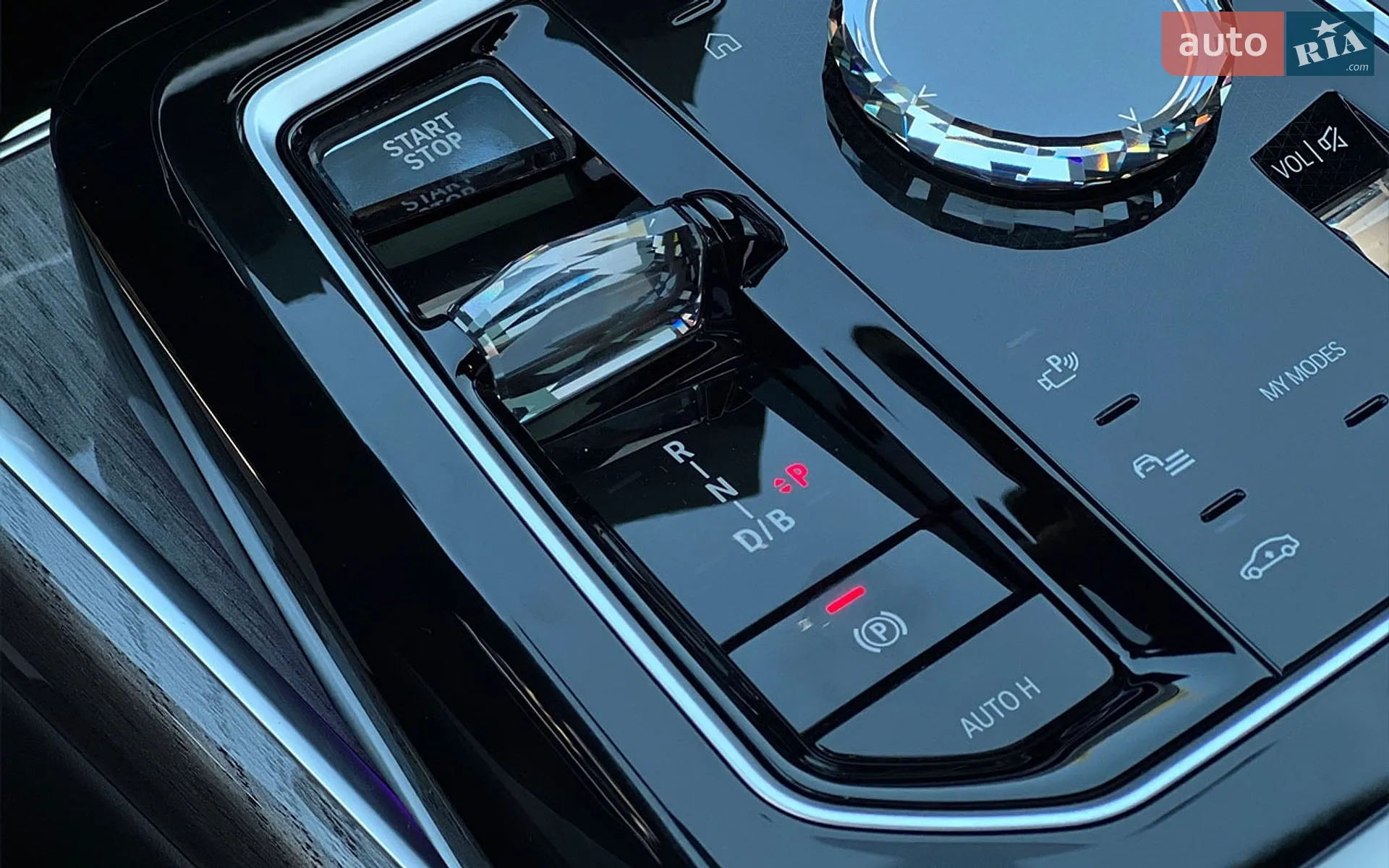 2023 BMW i7 - мініатюра 23