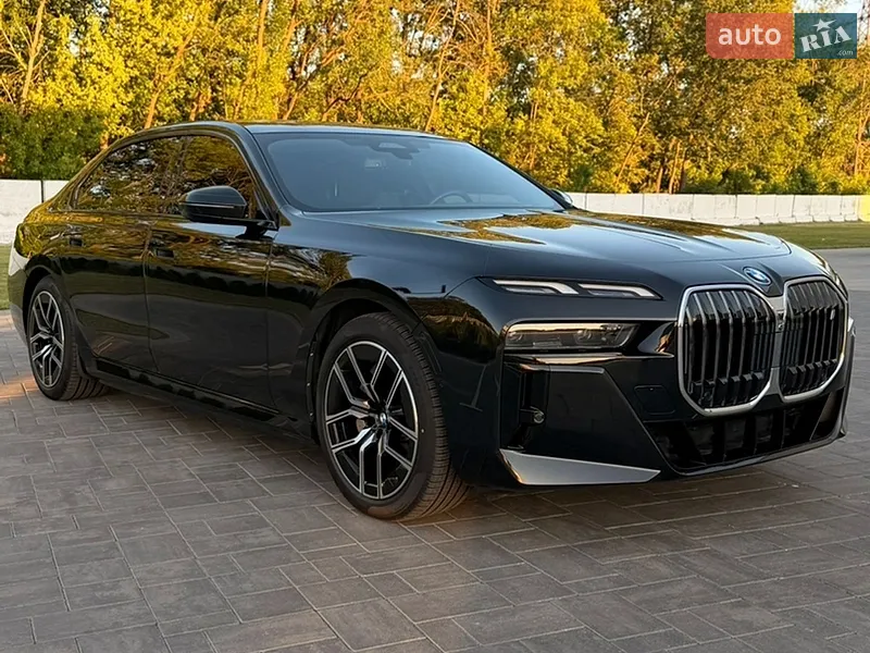 BMW i7 2023 VIN WBY53EJ07RCP77276 фото оголошення 2 з 123