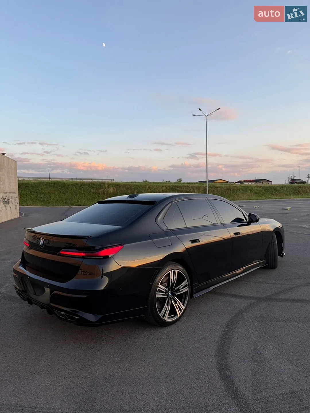 2022 BMW i7 - мініатюра 8