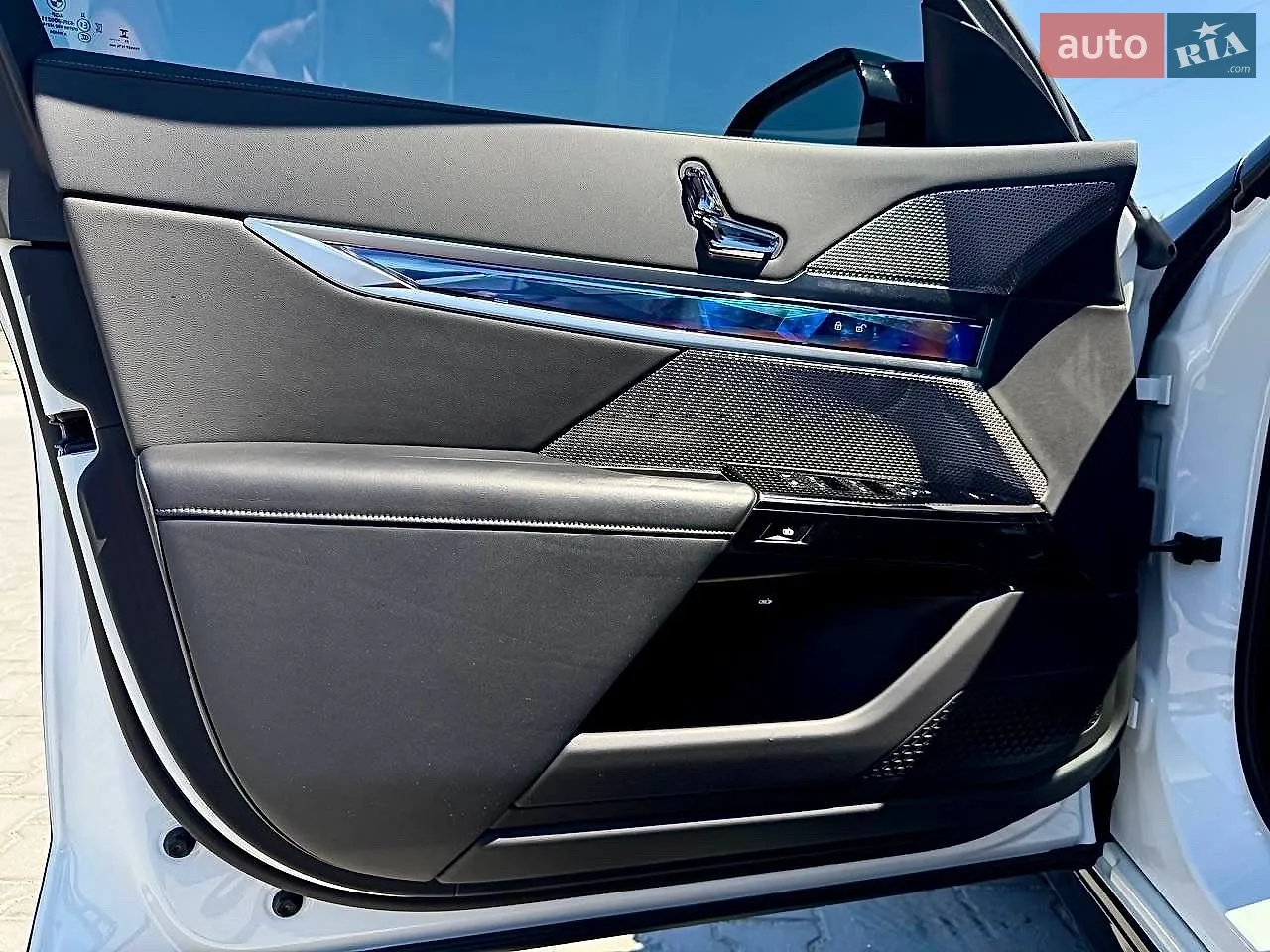 2023 BMW i7 - мініатюра 31
