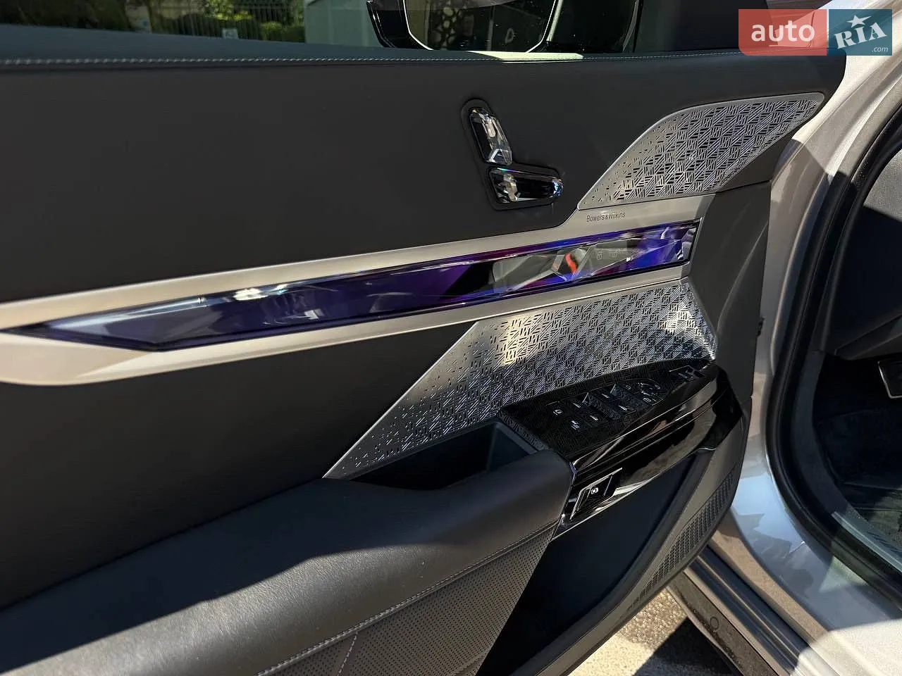 2022 BMW i7 - мініатюра 18