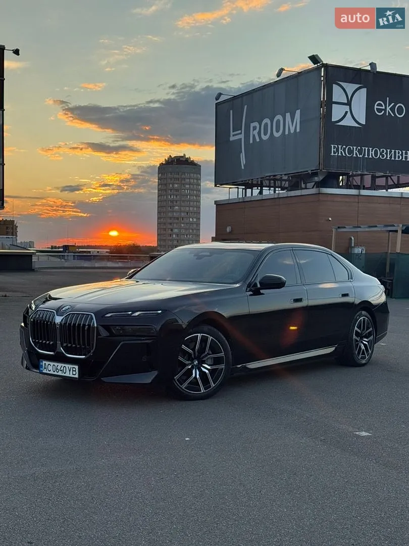 2023 BMW i7 - мініатюра 2