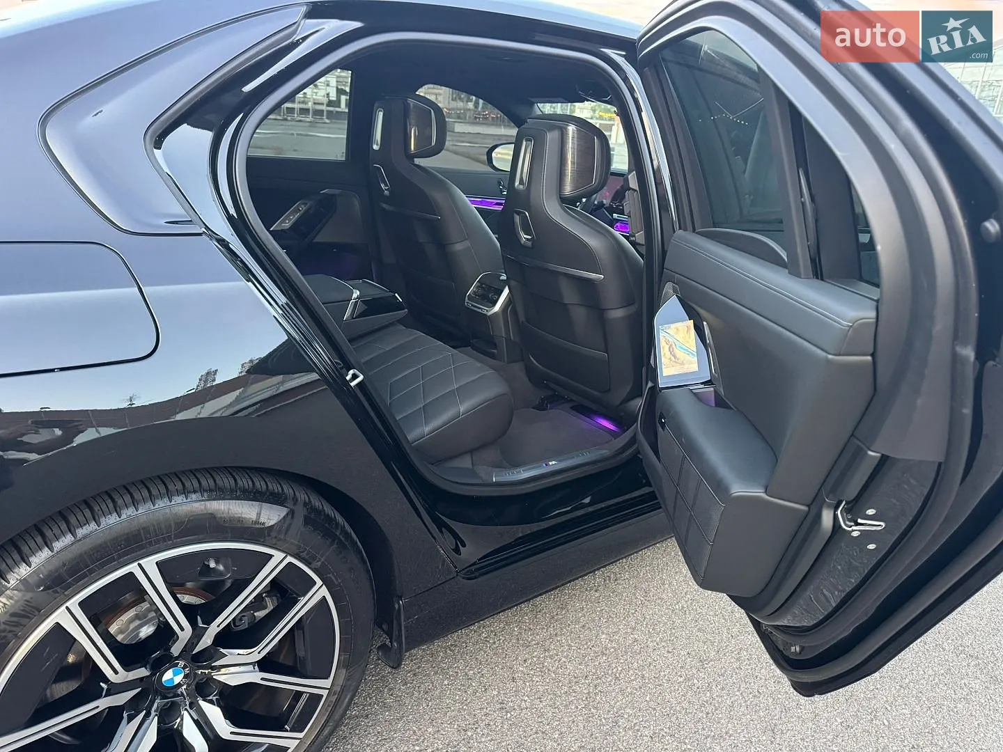 2023 BMW i7 - мініатюра 69