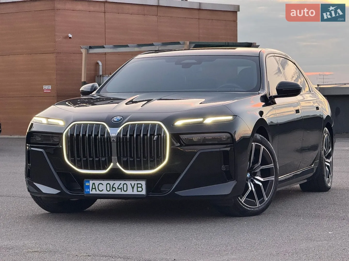 2023 BMW i7 - мініатюра 97