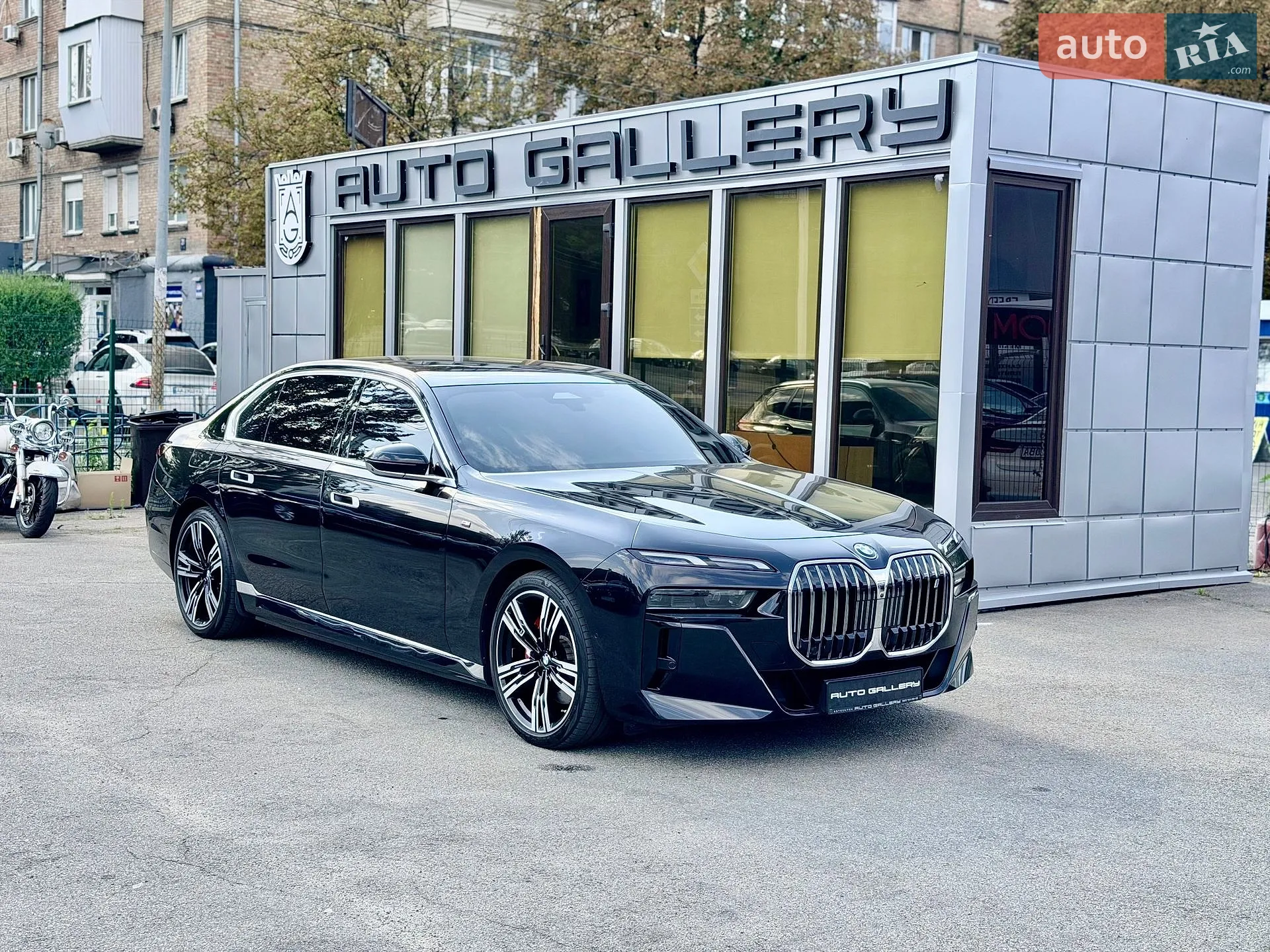 2023 BMW i7 - мініатюра 5