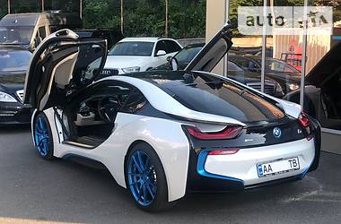 Купе BMW i8 2015 в Киеве