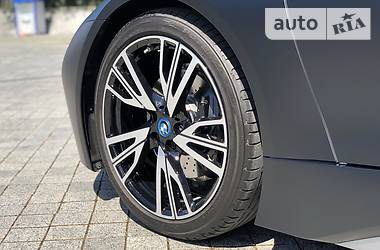 Купе BMW i8 2016 в 