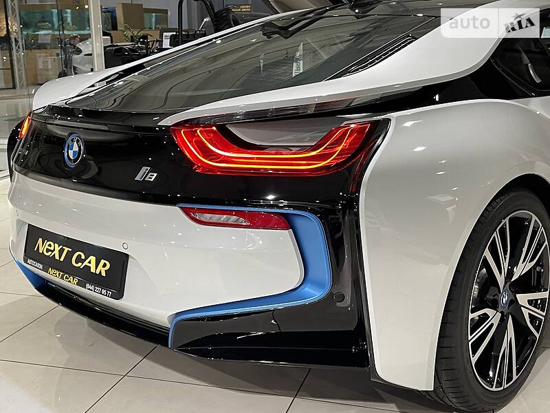 Купе BMW i8 2014 в Киеве