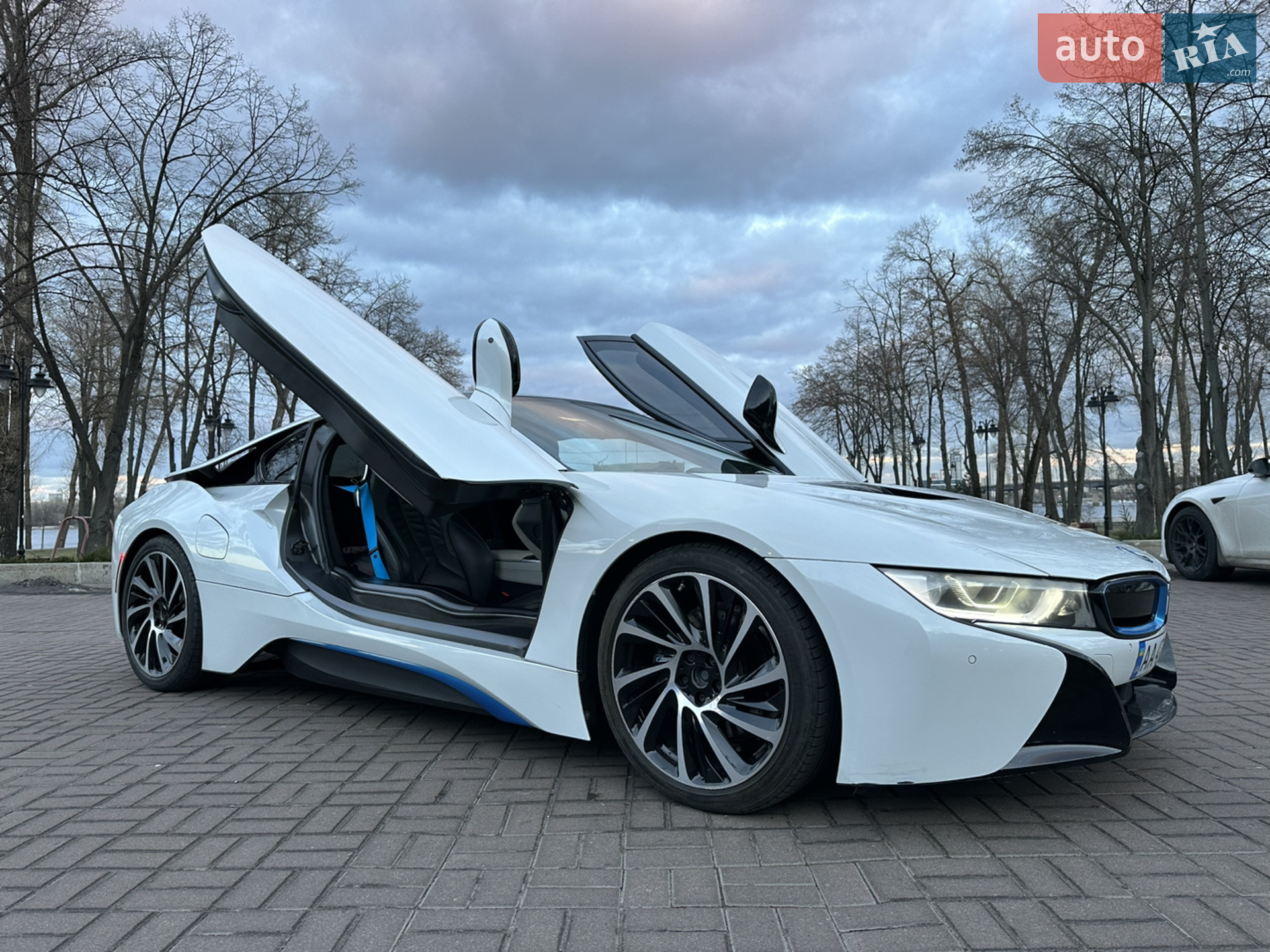 2016 BMW i8 - мініатюра 14