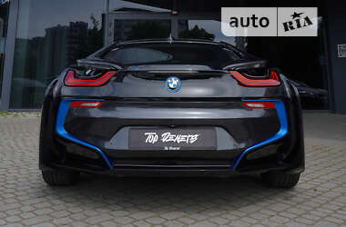 Купе BMW i8 2016 в Львове