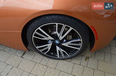 Родстер BMW i8 2018 в 