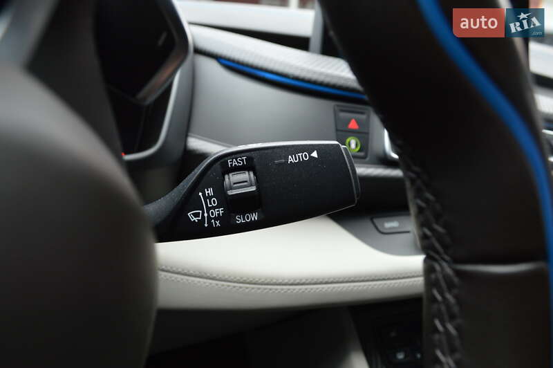 Родстер BMW i8 2018 в Львові