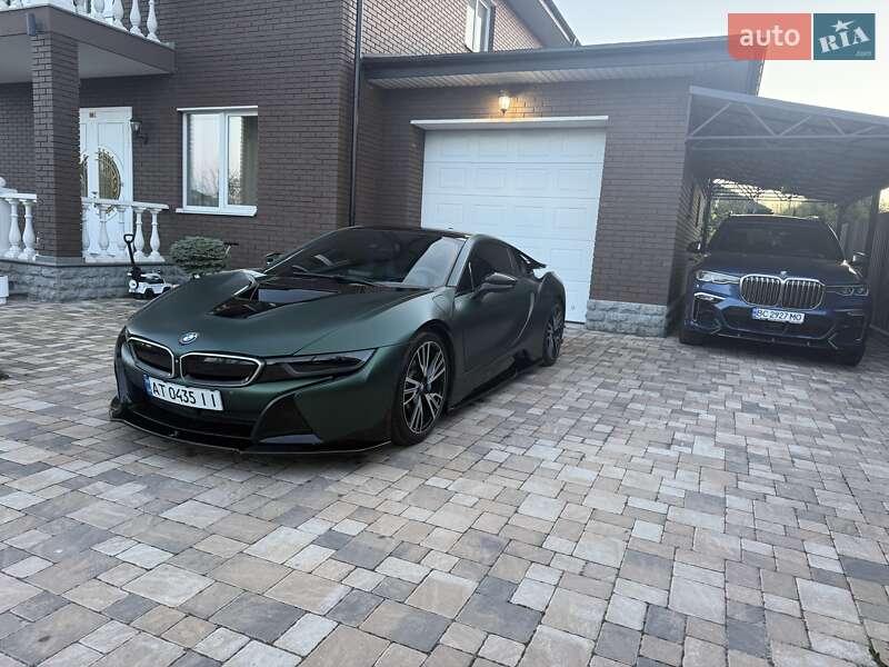Купе BMW i8 2016 в Киеве фото 95 Купе BMW i8 2016 в Киеве