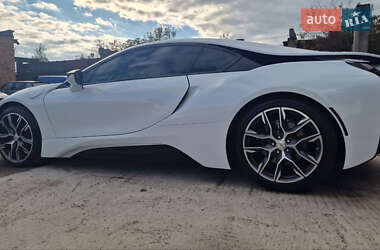 Купе BMW i8 2015 в Луцке