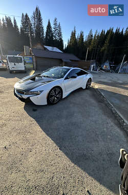 Купе BMW i8 2015 в Буковеле