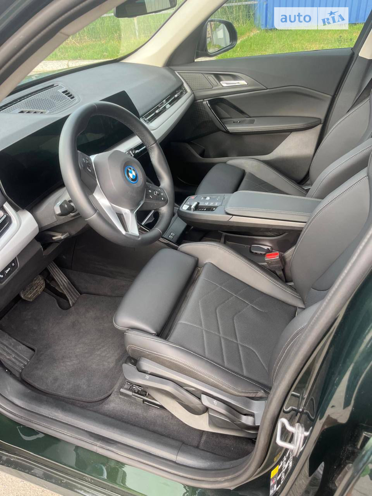 2023 BMW iX1 - мініатюра 4